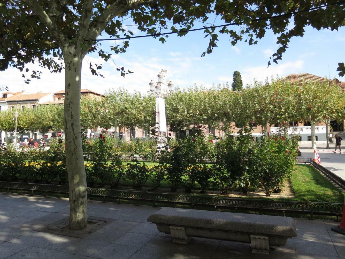 La Casa Tahona Plaza De Cervantes Alcala de Henares Exterior photo